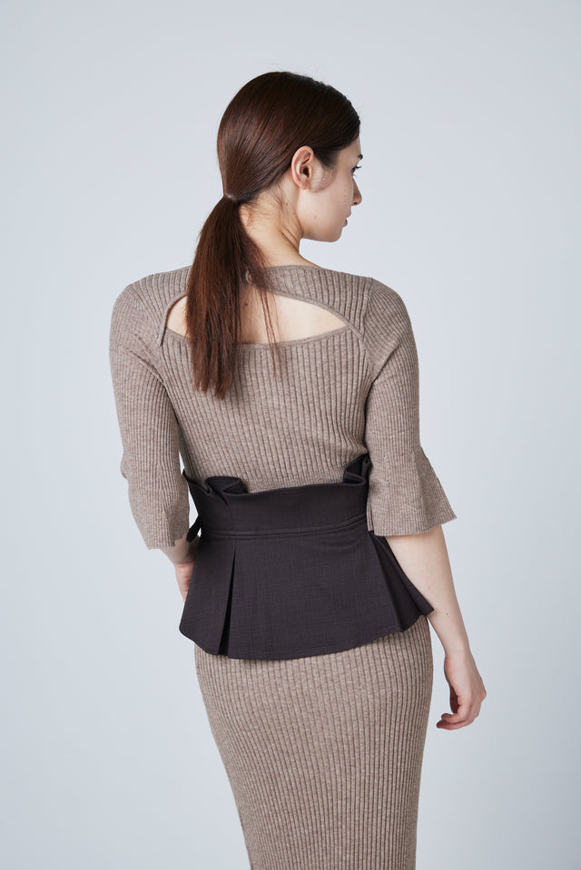 PEPLUM OVER BELT
