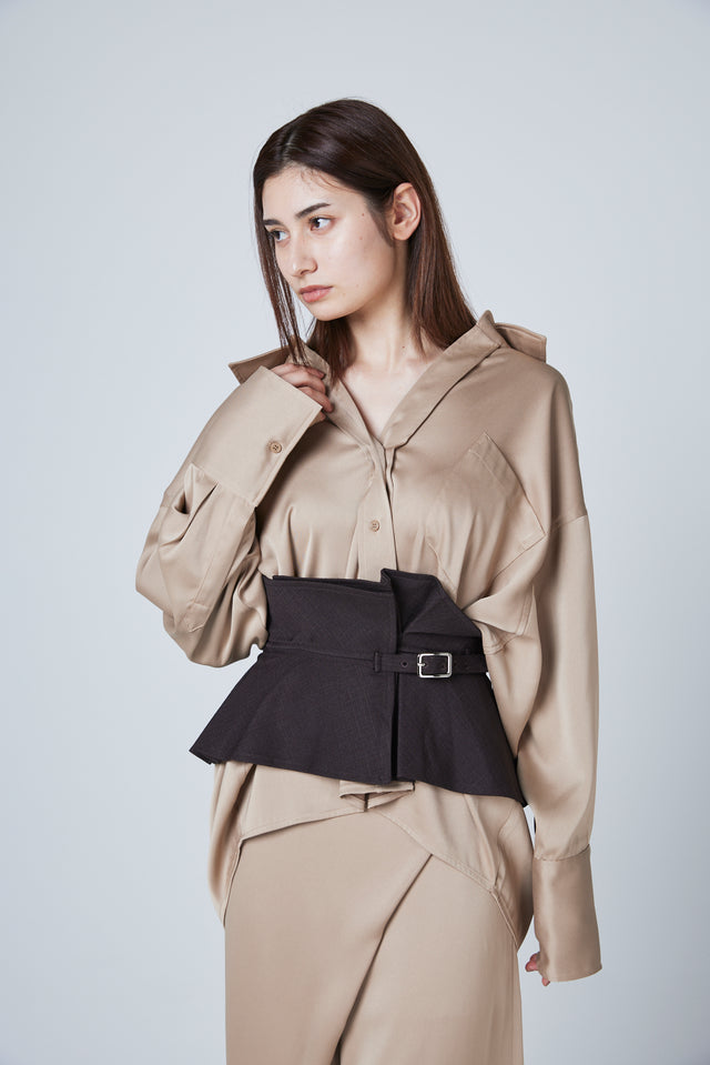 PEPLUM OVER BELT