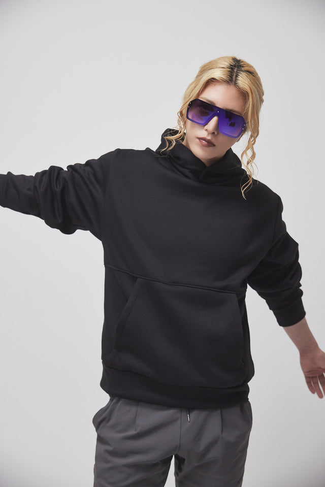 SIDE ZIP POCKET HOODIE